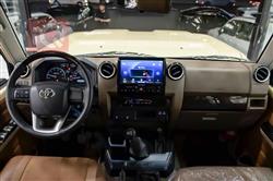 Toyota Land Cruiser 70